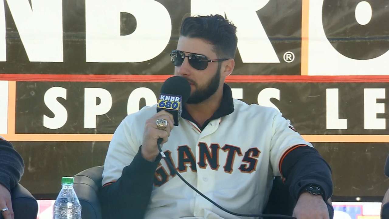 Kontos uses WS ring to work out