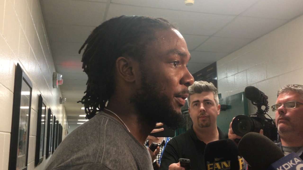 Bell pain-free after facing Pirates pitchers