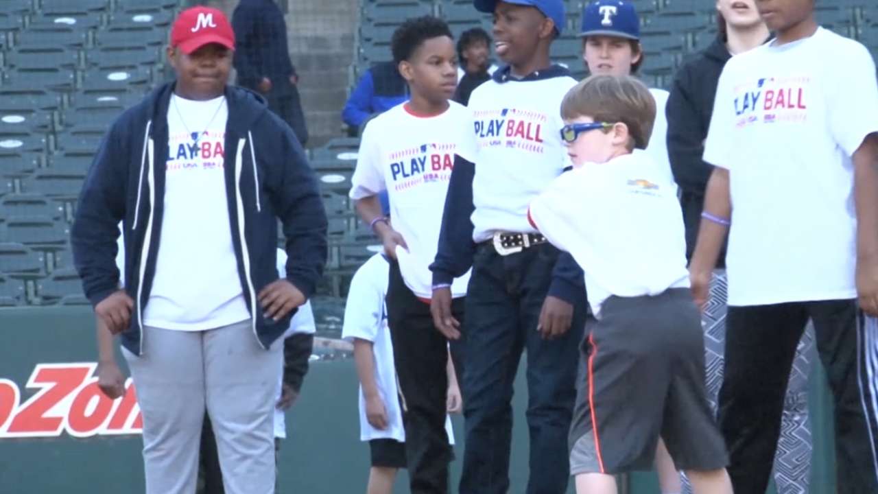 Play Ball event caps MLB's RBI Institute