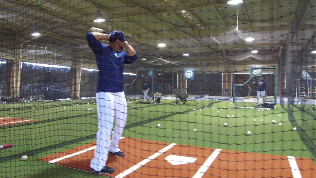 Nelson Cruz entusiasmado por la temporada de Marineros y el Clásico