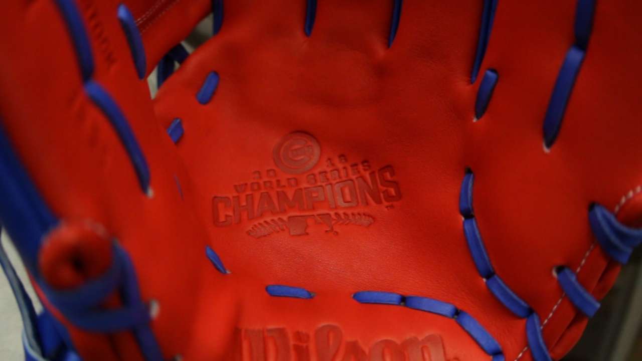 Glove Day at Cubs camp rekindles fond memories