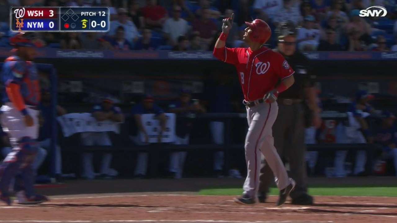 Harper leads Nats' 4-HR win in spring opener