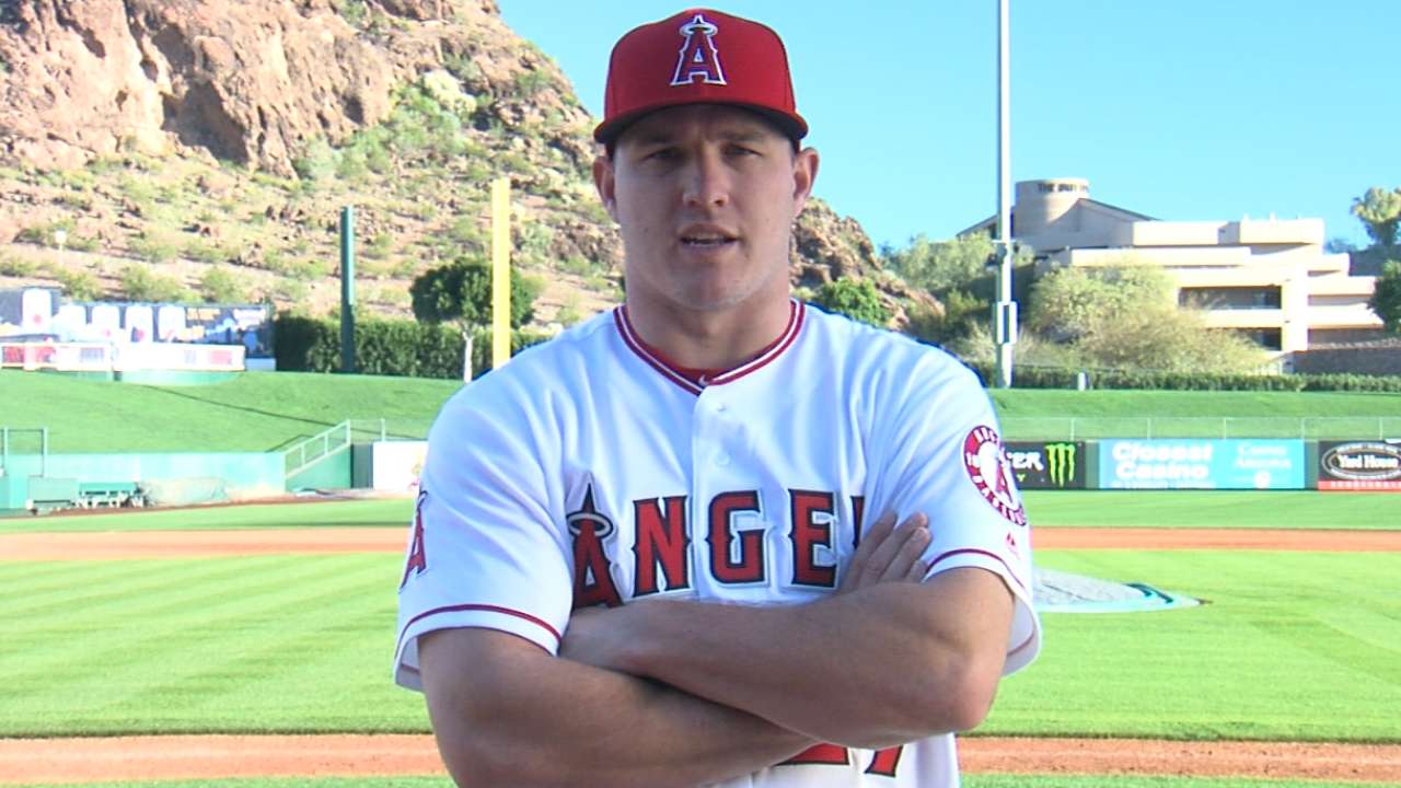 Trout considers suiting up for '21 Classic