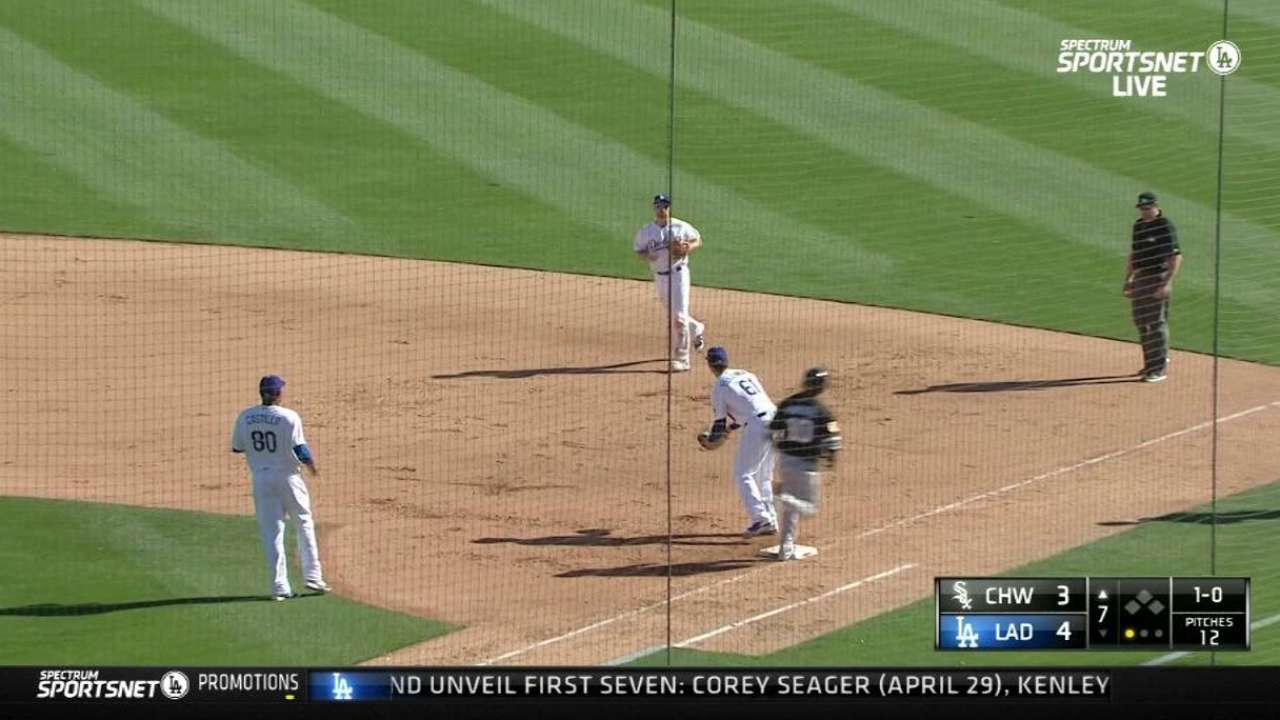 Collins, Moncada make Sox debuts in Cactus opener