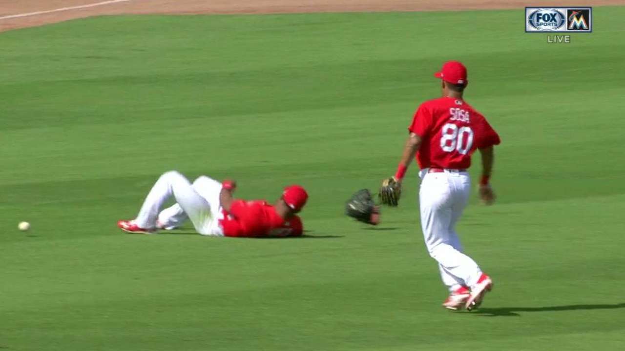 Yelich's two-run double