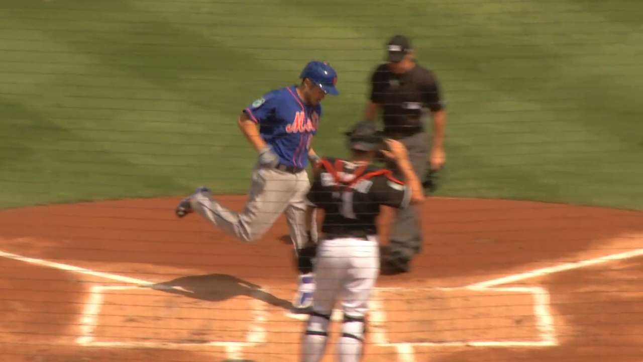 d'Arnaud's solo homer