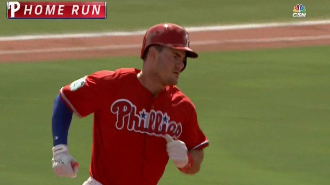 Phillies power up, ride 4 HRs vs. O's
