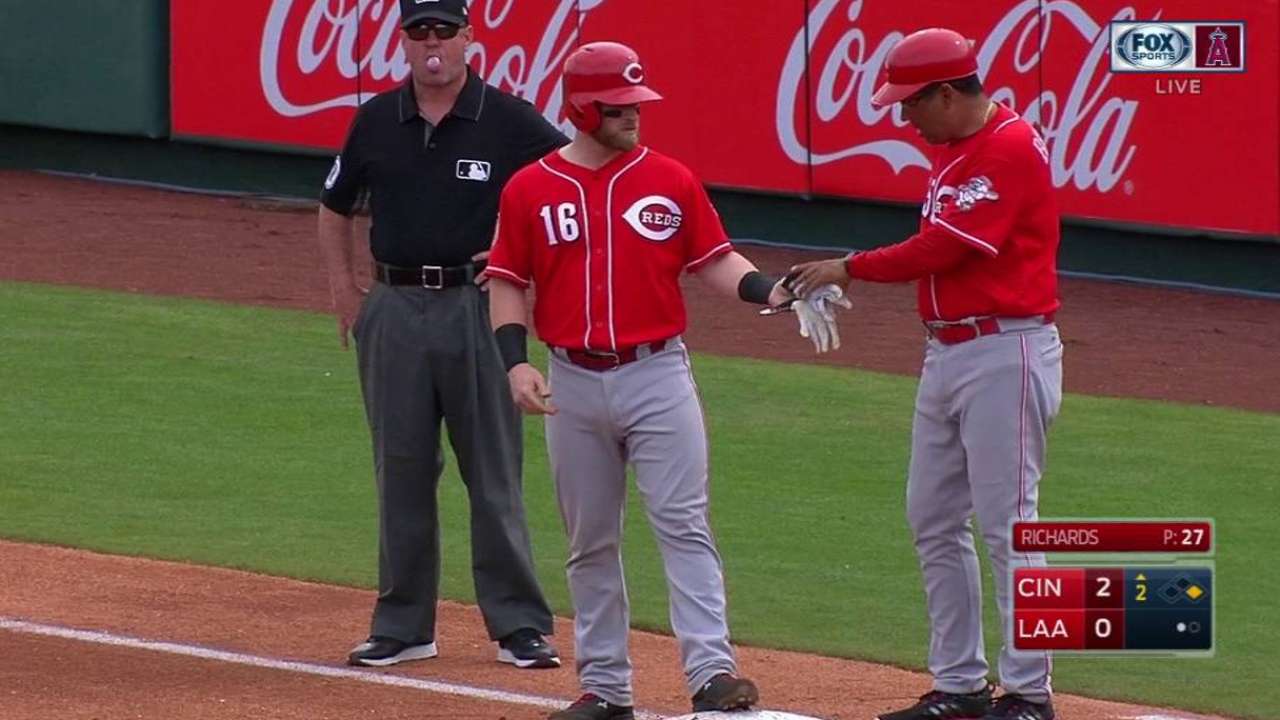 Reds' roster takes shape after injuries, cuts