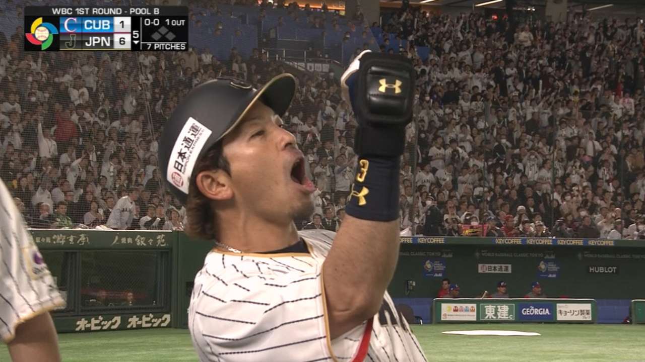Five-run fifth propels Japan past Cuba