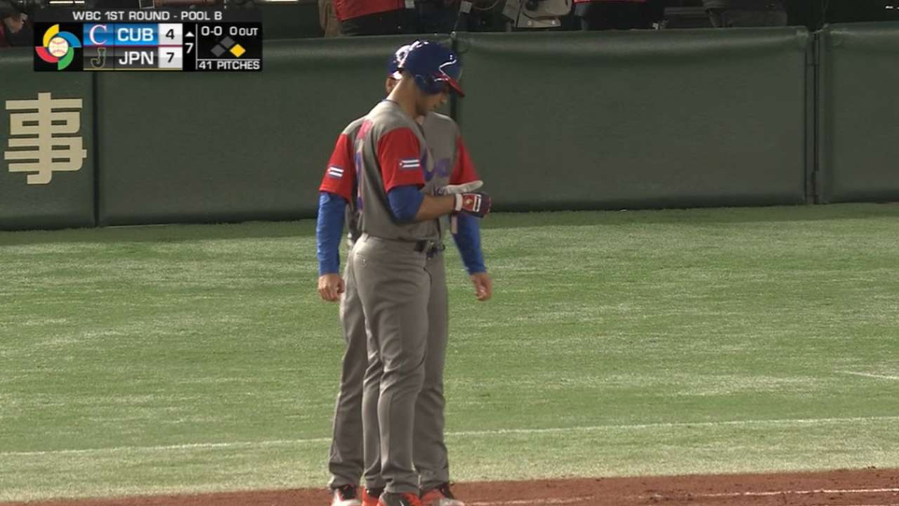 Aviles' two-run single