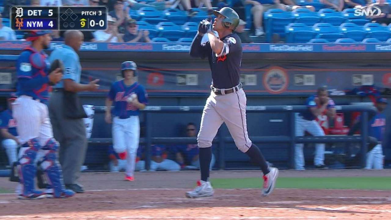 Jones' go-ahead home run