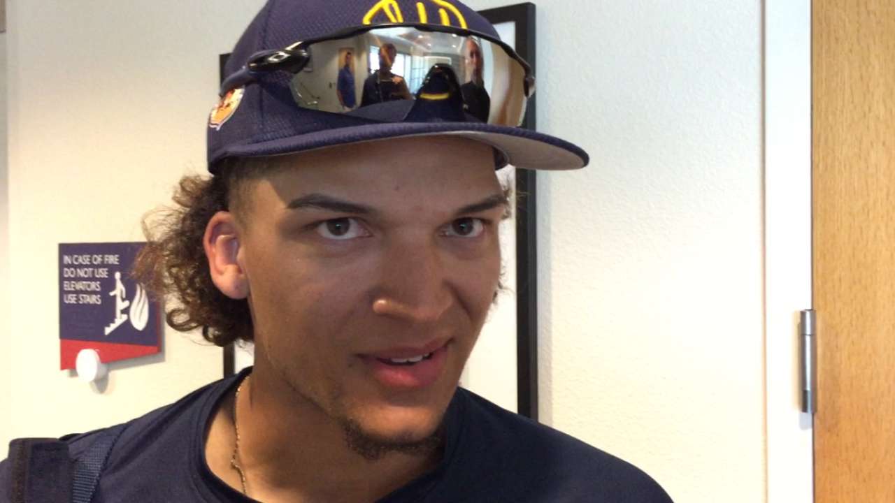 Prospect Diaz soaks up first exposure to bigs