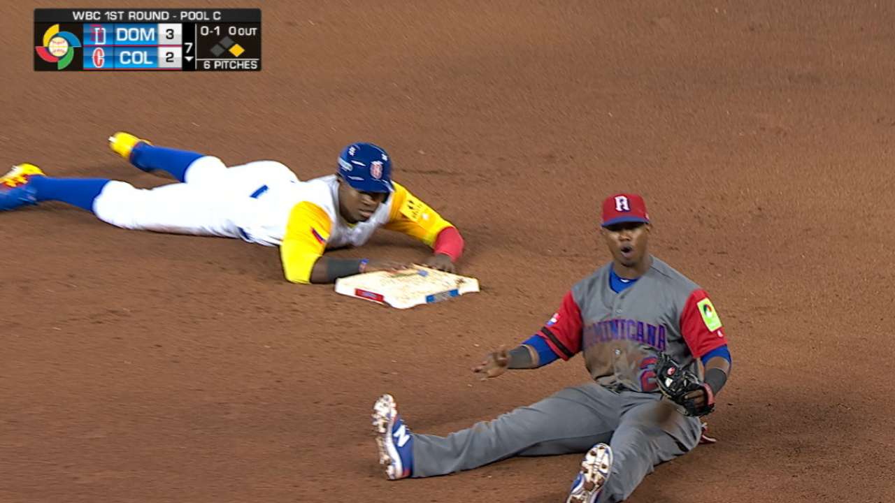 Segura's fantastic diving play