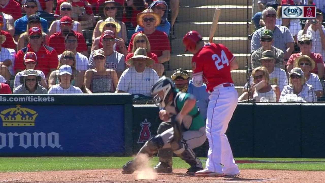 Pujols scores on wild pitch
