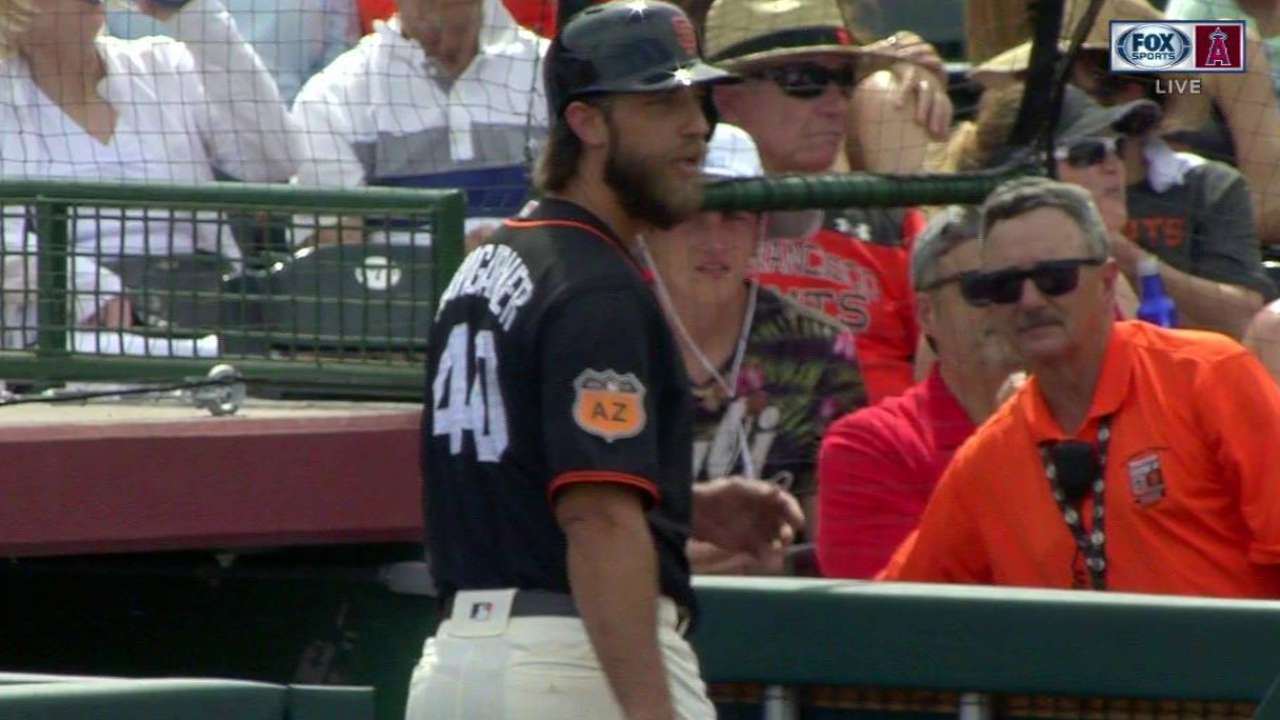 Bumgarner's bat finds the stands