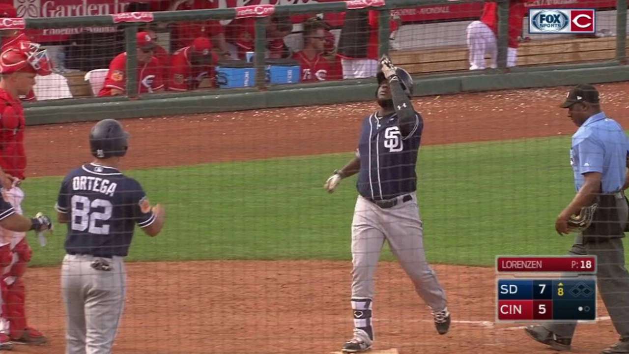 Moreno's go-ahead three-run shot