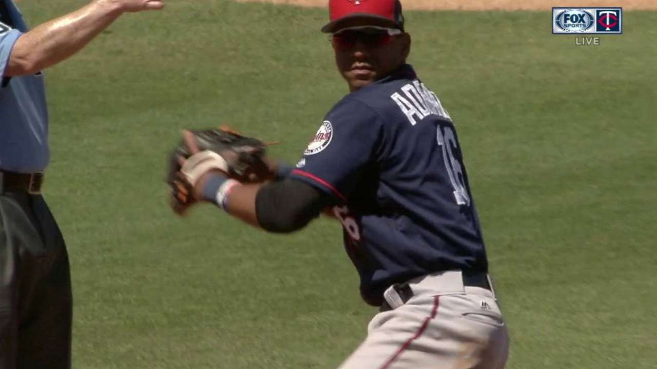 Adrianza's diving stop