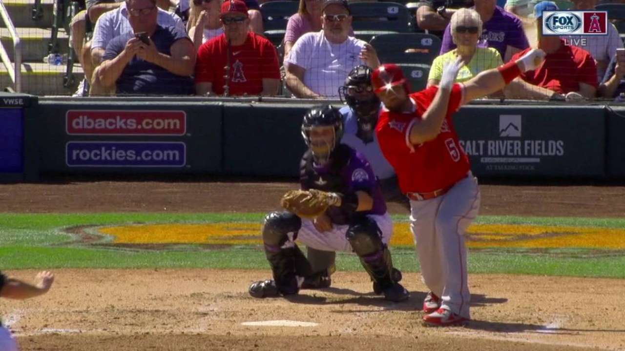 Pujols' 2 RBIs back Richards' solid start