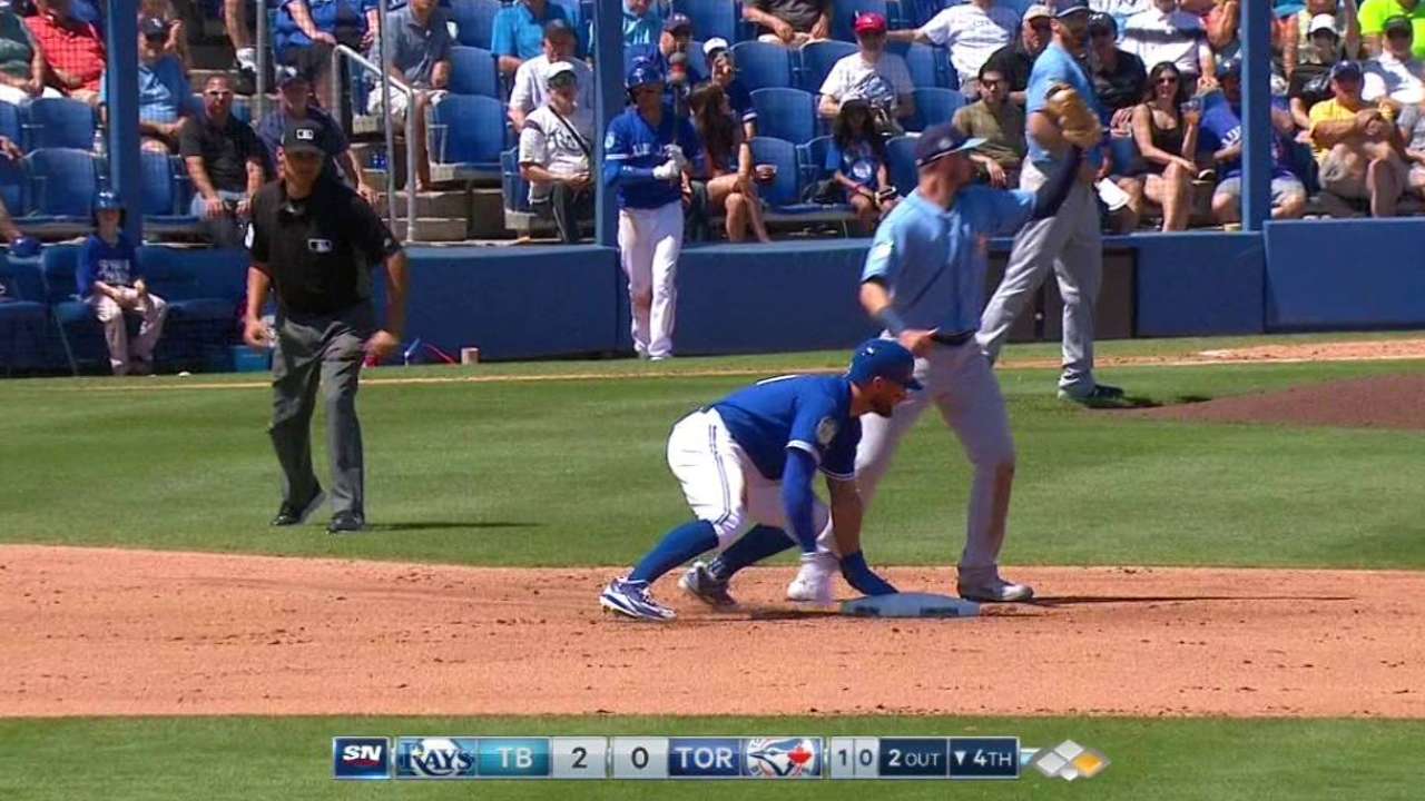 Maile catches Pillar stealing