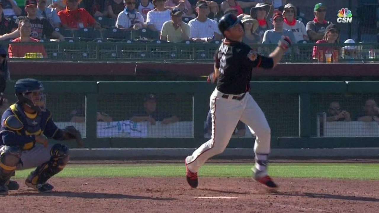 Arroyo's two-run homer