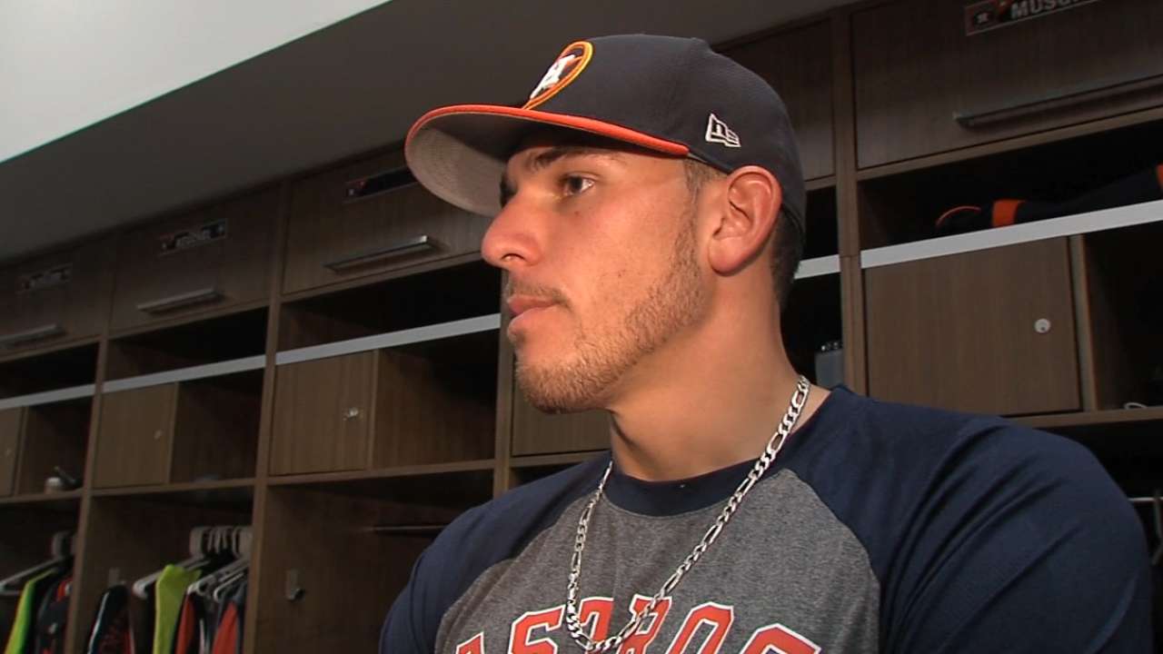Musgrove throws curve in race for rotation job
