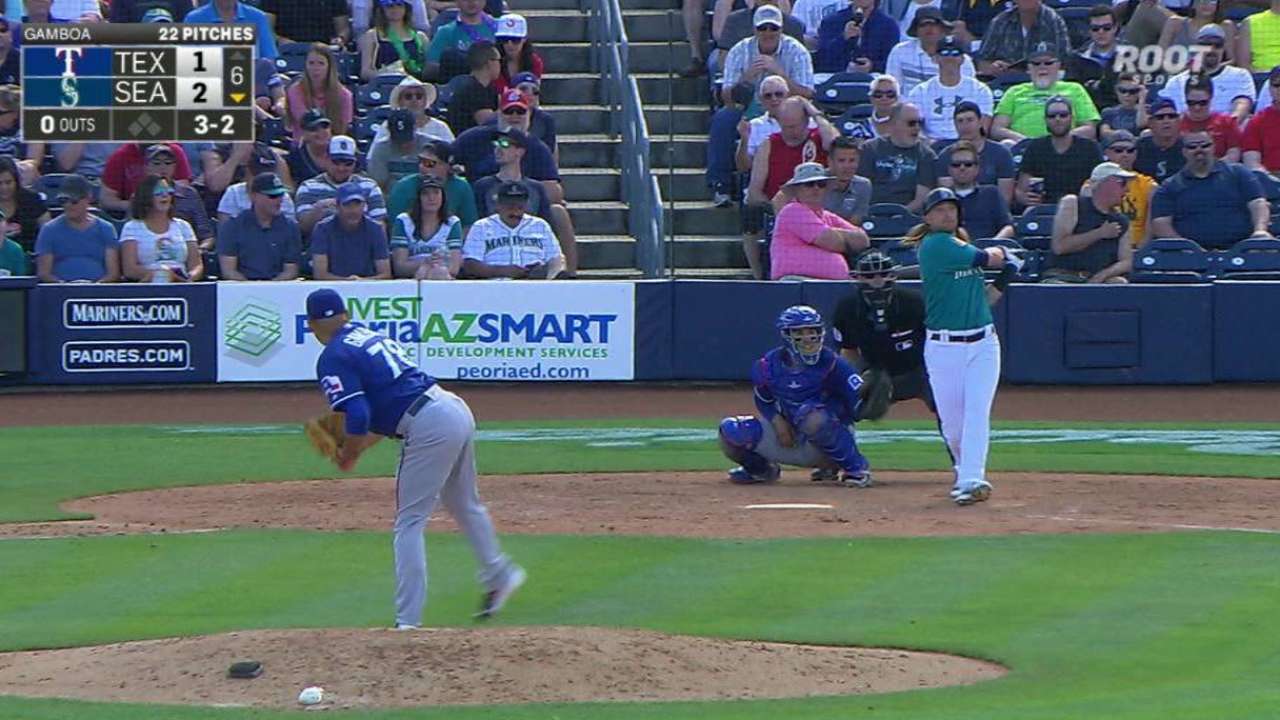 Motter's mammoth solo homer