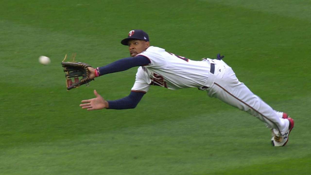 Buxton's outstanding catch