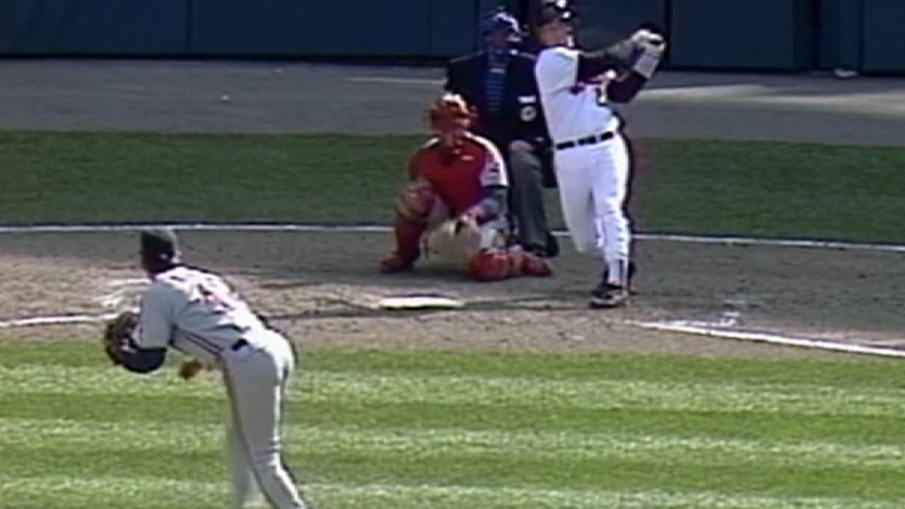 Orioles' first run at Camden