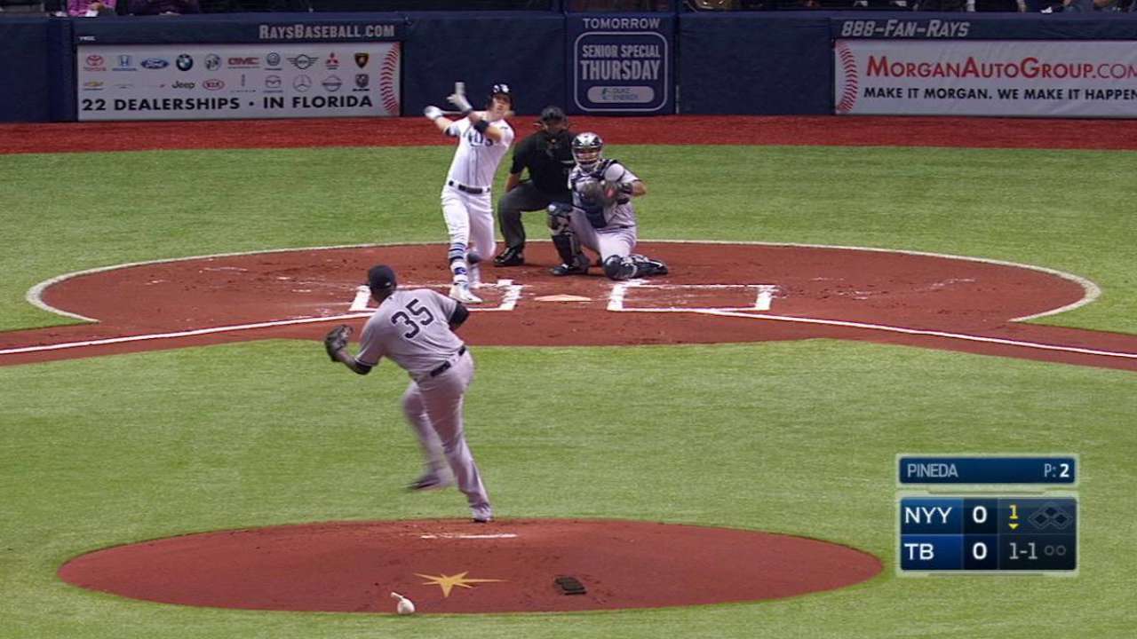 Dickerson y Cobb dan a Rays victoria sobre Yankees