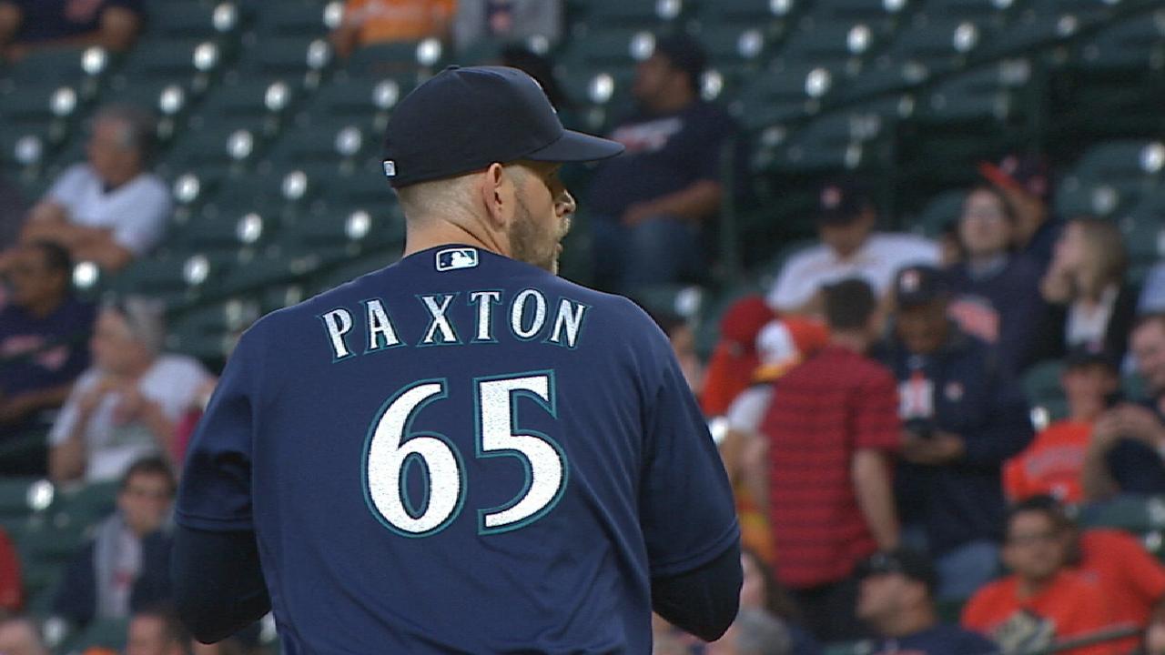 Paxton brings heat in sterling start vs. Astros