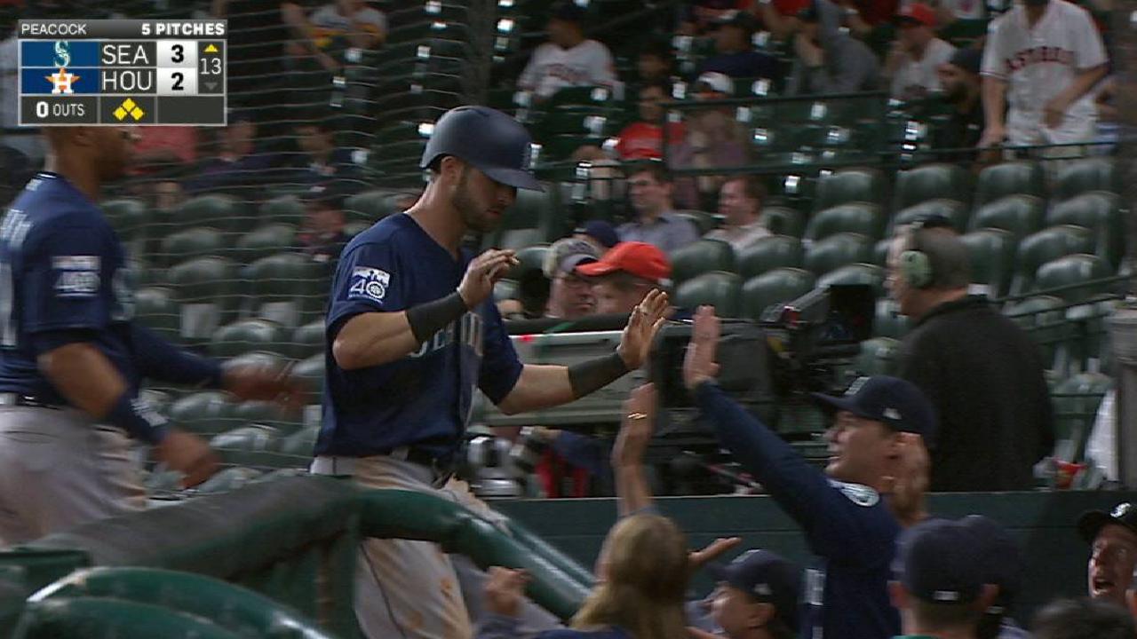 Seager's walk scores Haniger