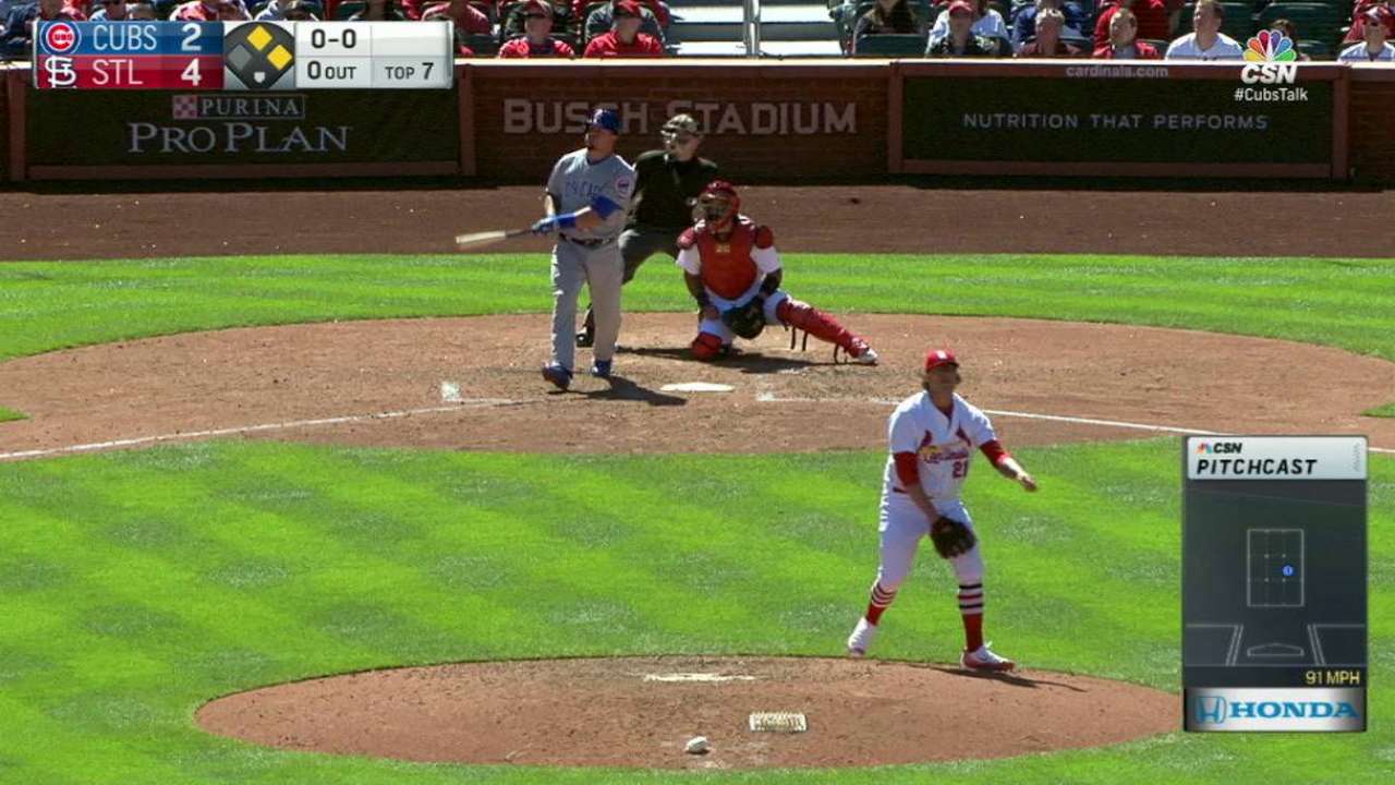 Oportuno HR de Schwarber le dio la serie a Cubs en San Luis