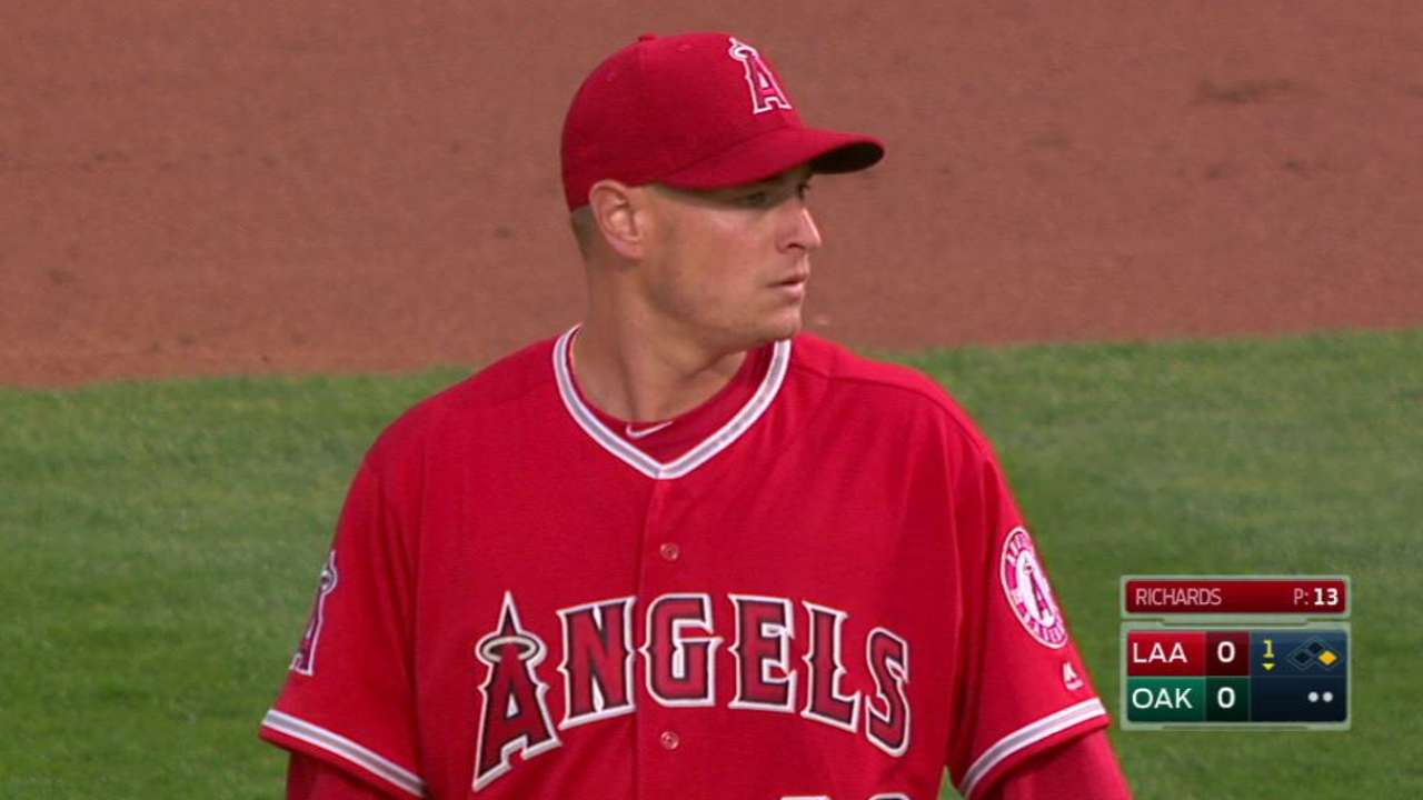 Richards cleared to begin throwing program