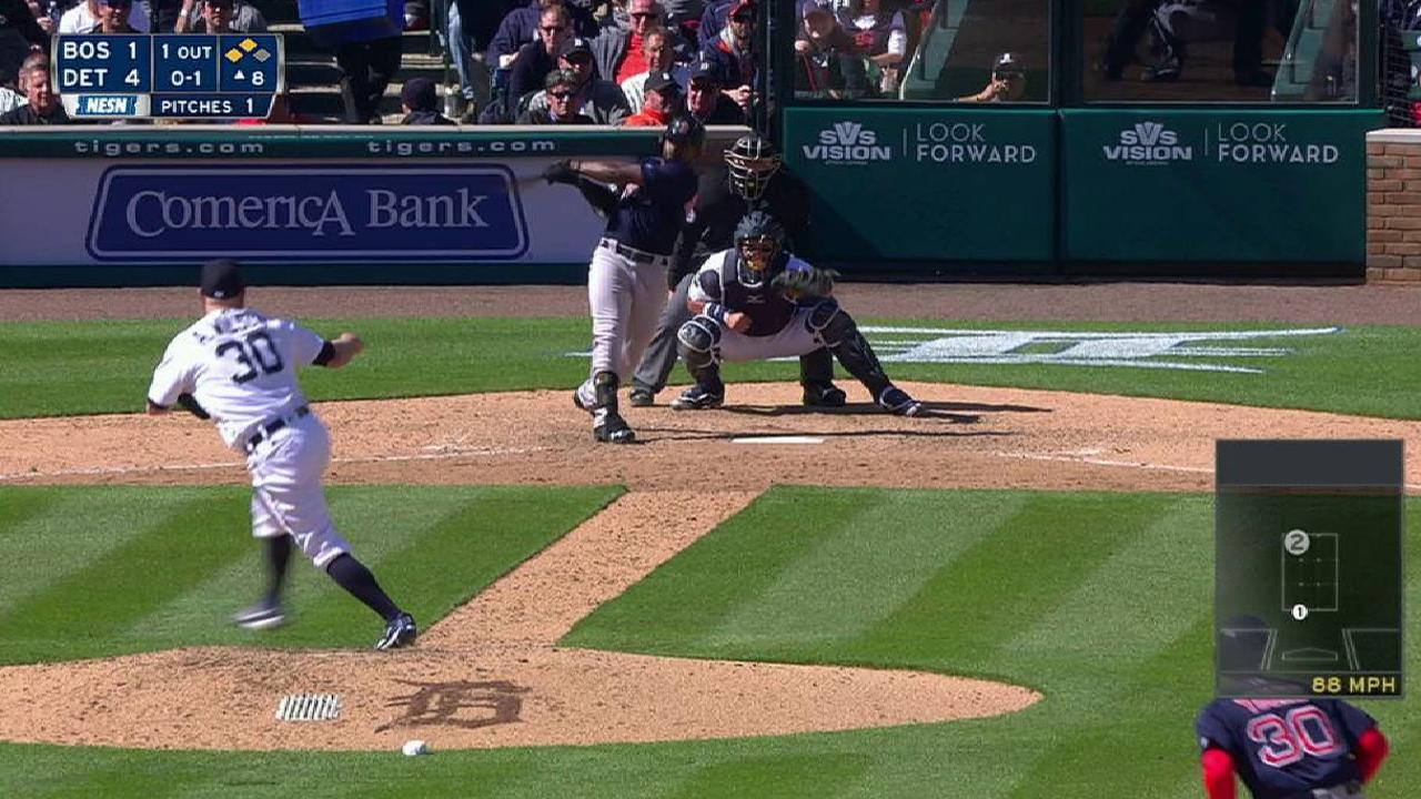 Bradley Jr.'s RBI single