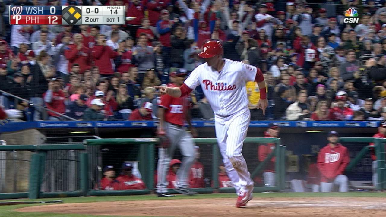 Phils score club-record 12 1st-inning runs