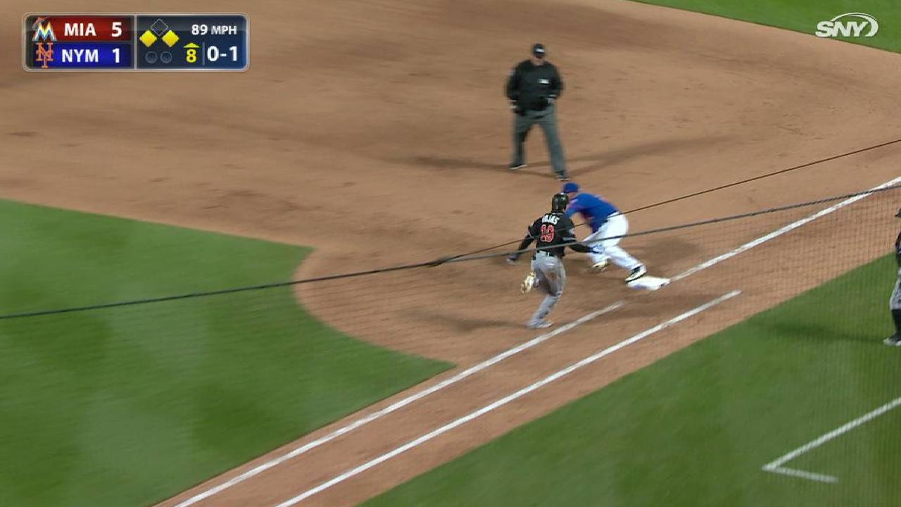 Sewald records first MLB out