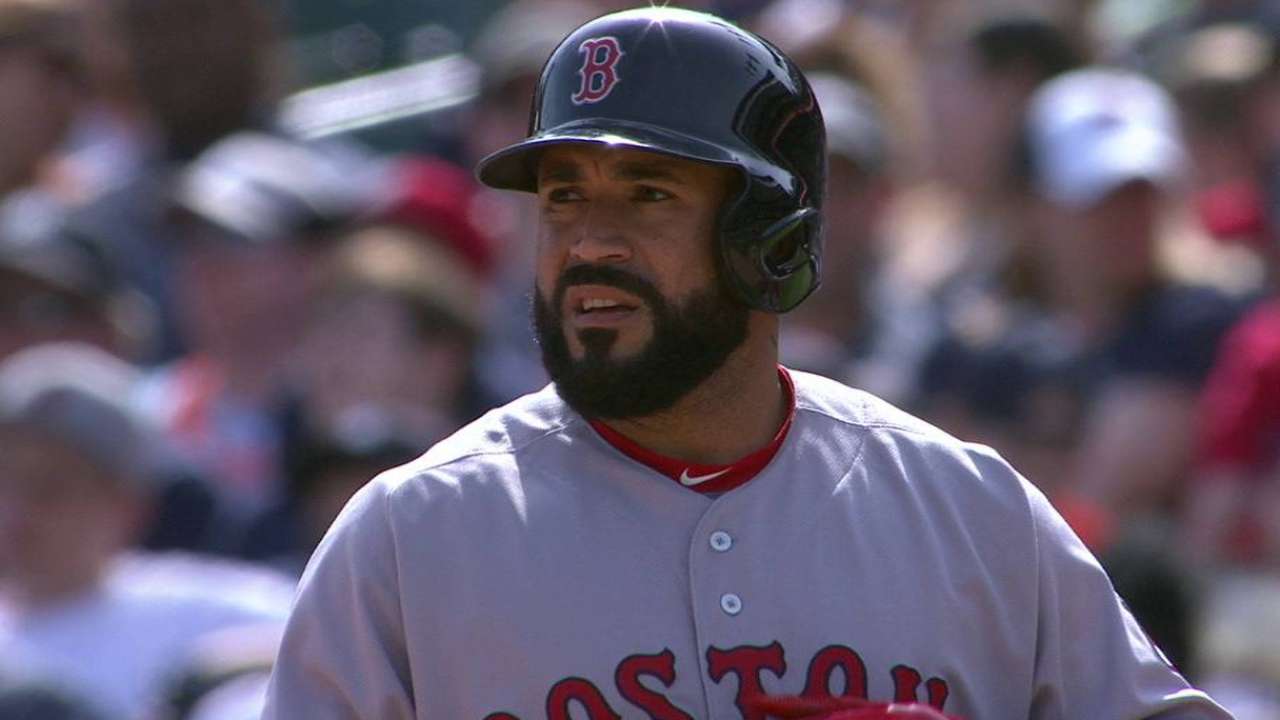 Red Sox rally past Tigers with 4-run 8th