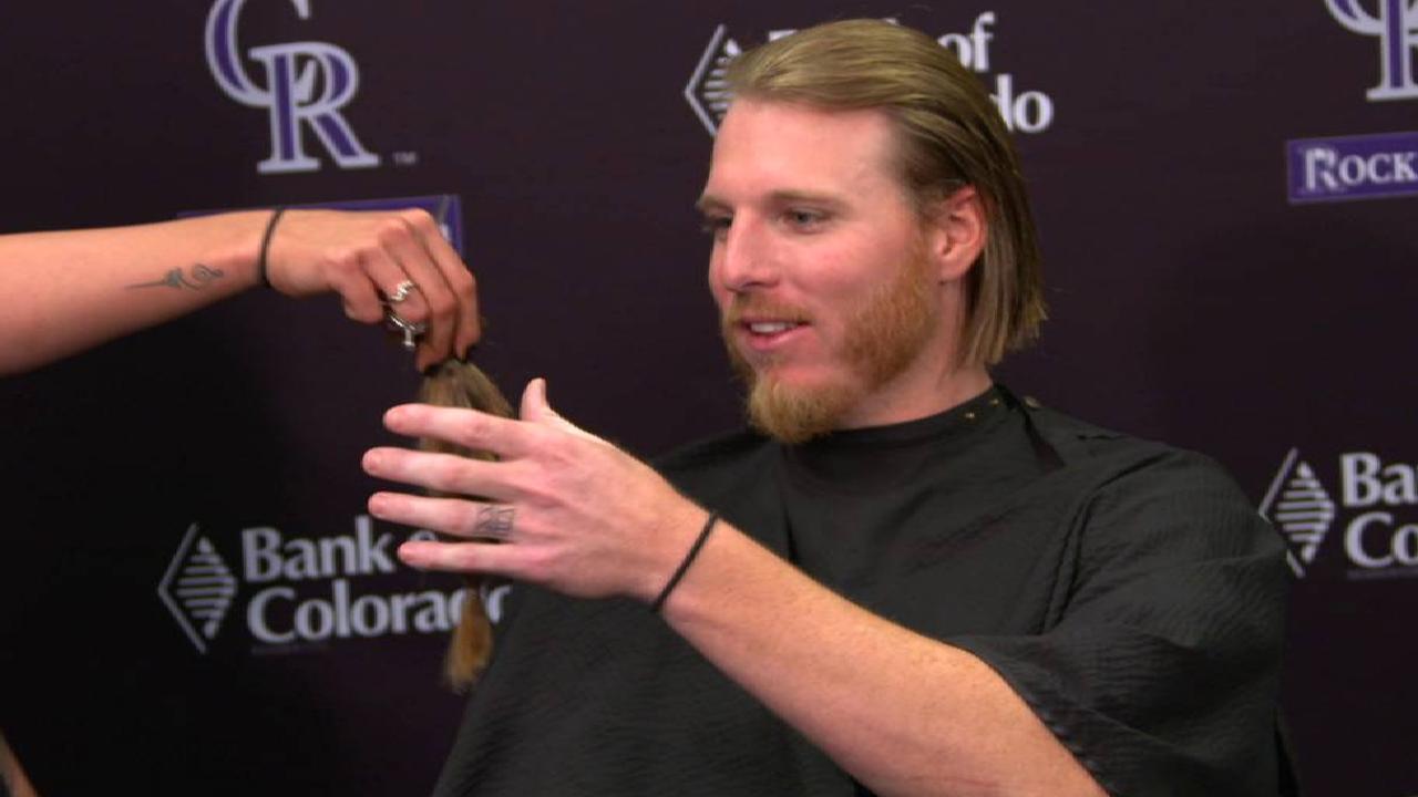 Golden locks no more: Gray donates hair