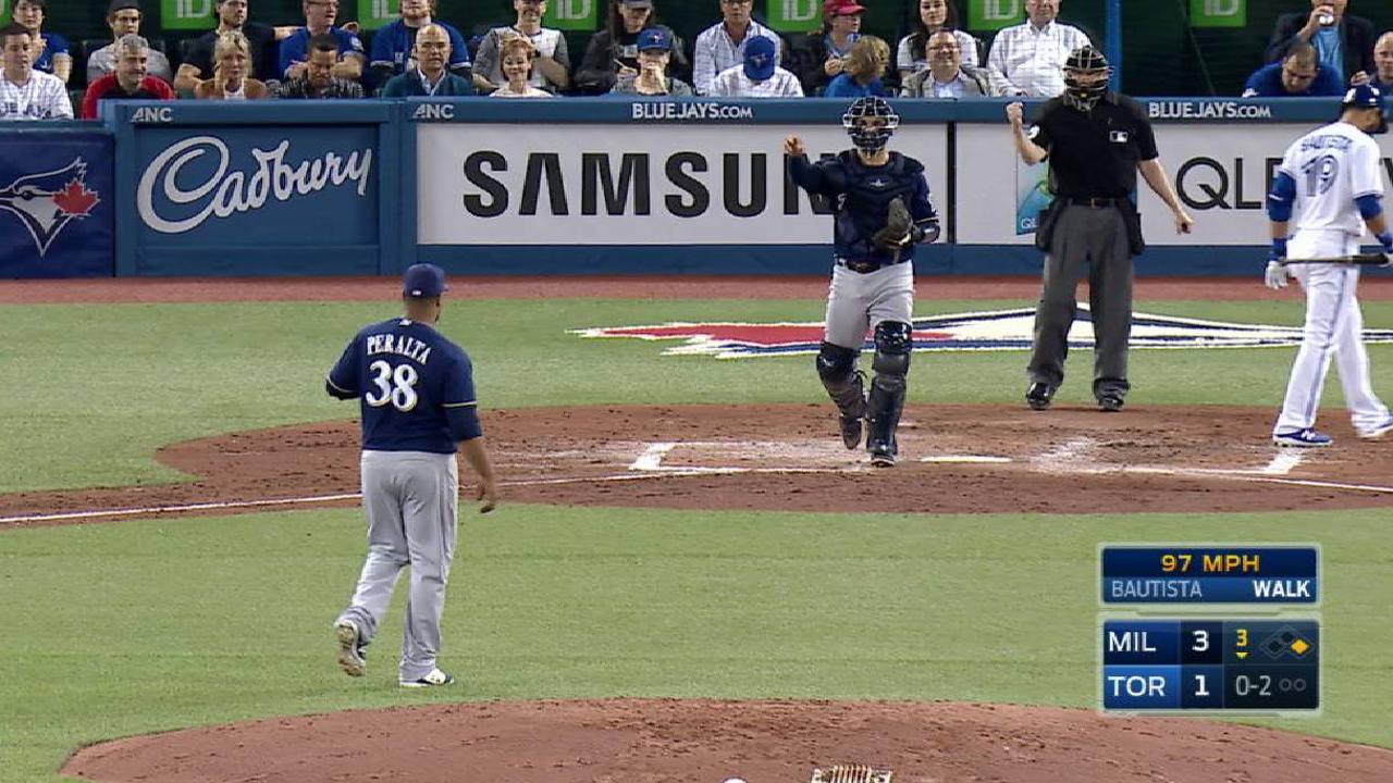 Peralta fans Bautista