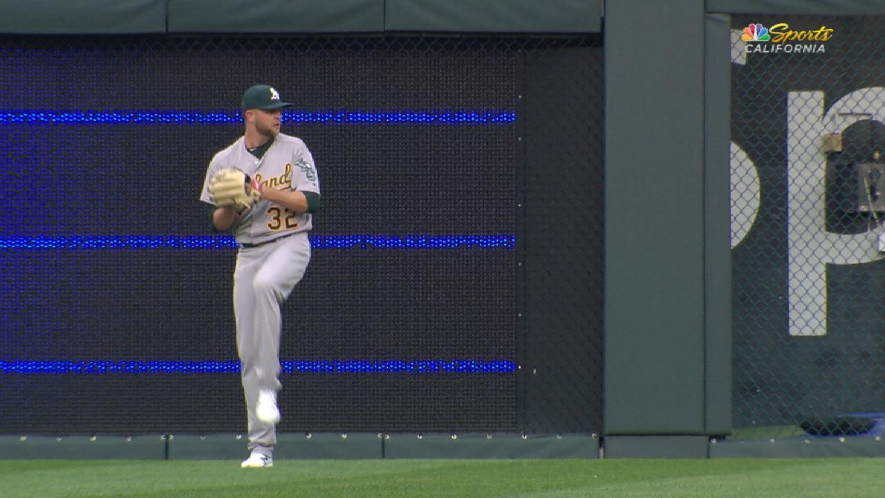 Hahn makes fine case to stay in A's rotation