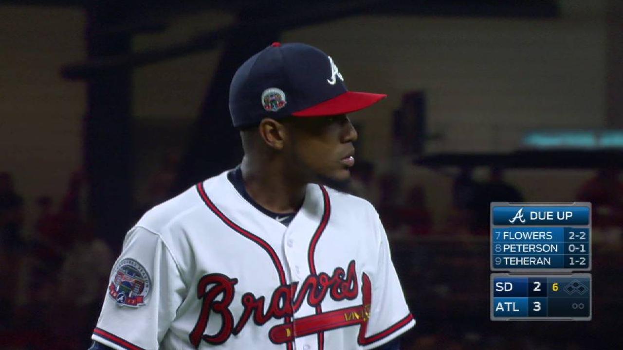 Teheran fans Hedges