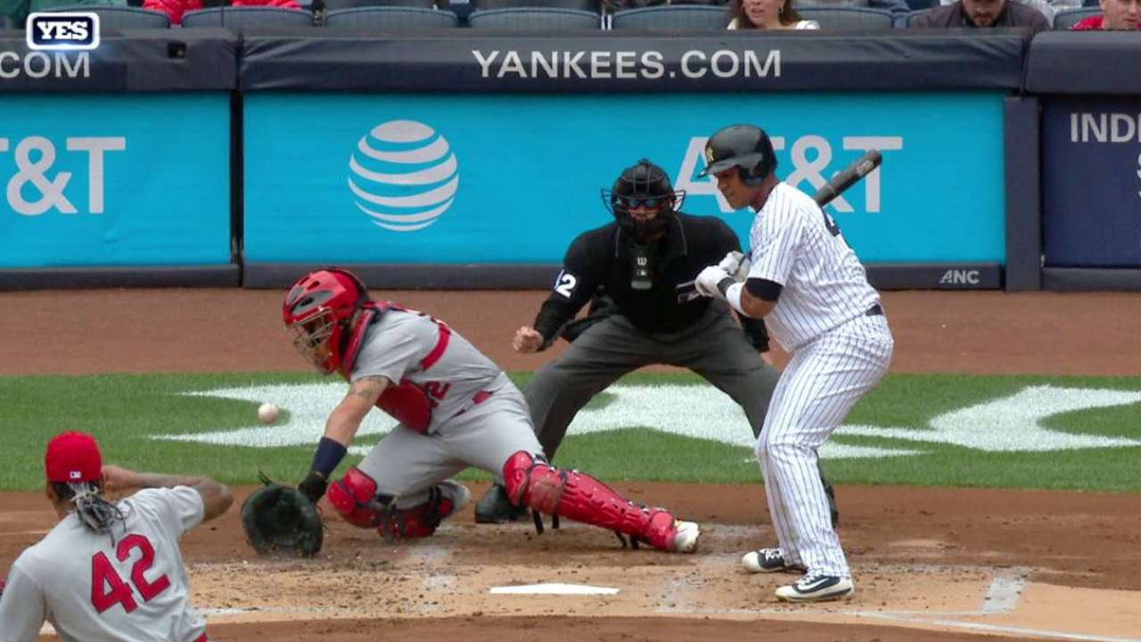 Gardner scores on wild pitch