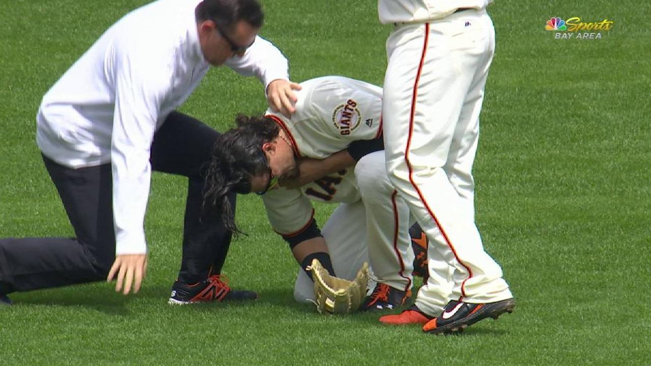 Parker snags fly, breaks right clavicle