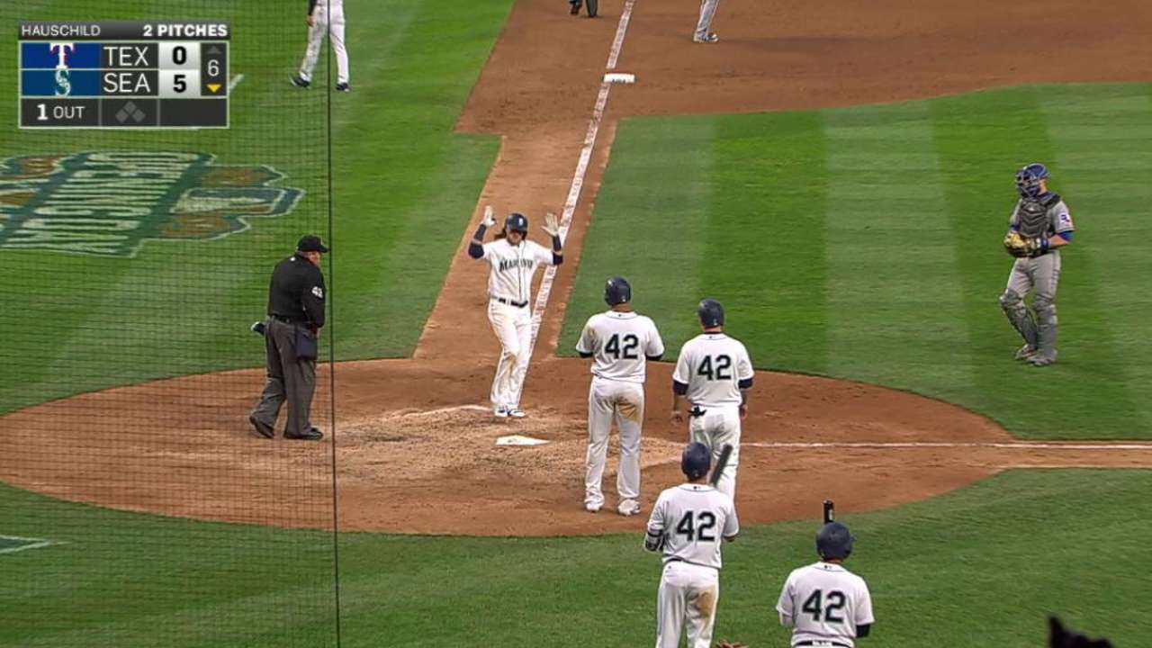 Motter's three-run homer