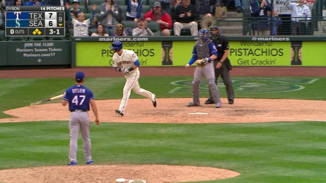 Haniger's game-tying walk