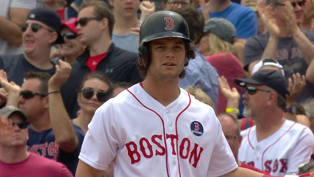 Benintendi's two-run single