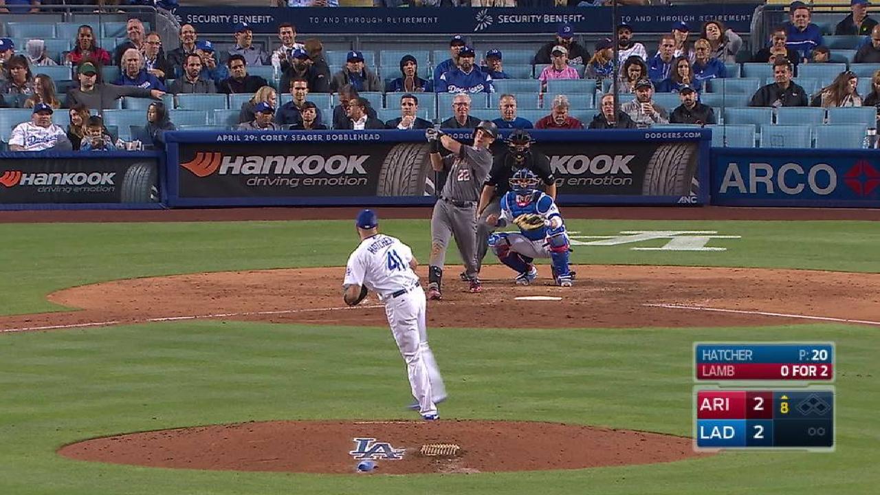 Lamb, Peralta comandan remontada y D-backs dividen serie en L.A.