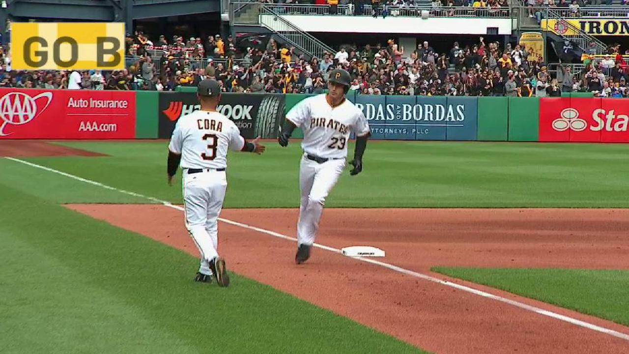 Freese's solo homer