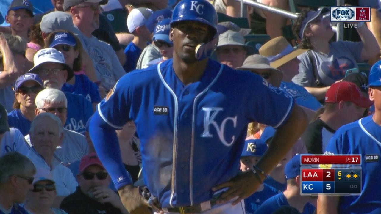 Why are oblique strains so common in MLB?