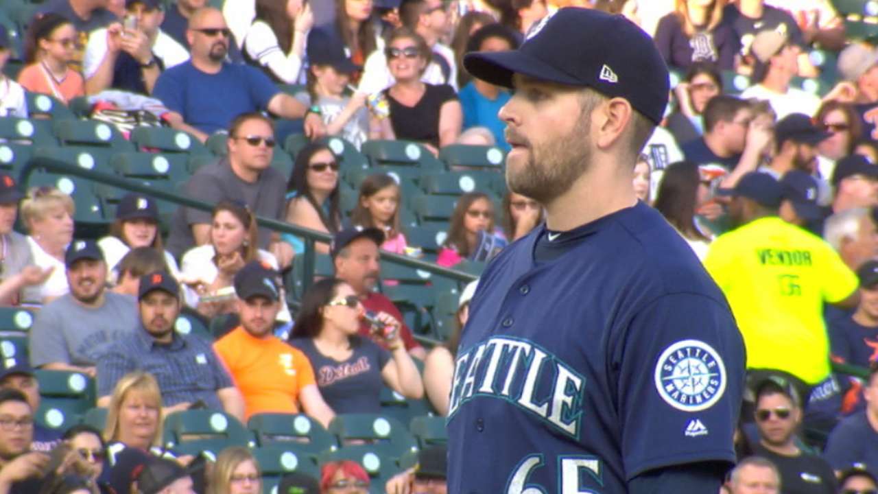 Paxton's seven shutout frames